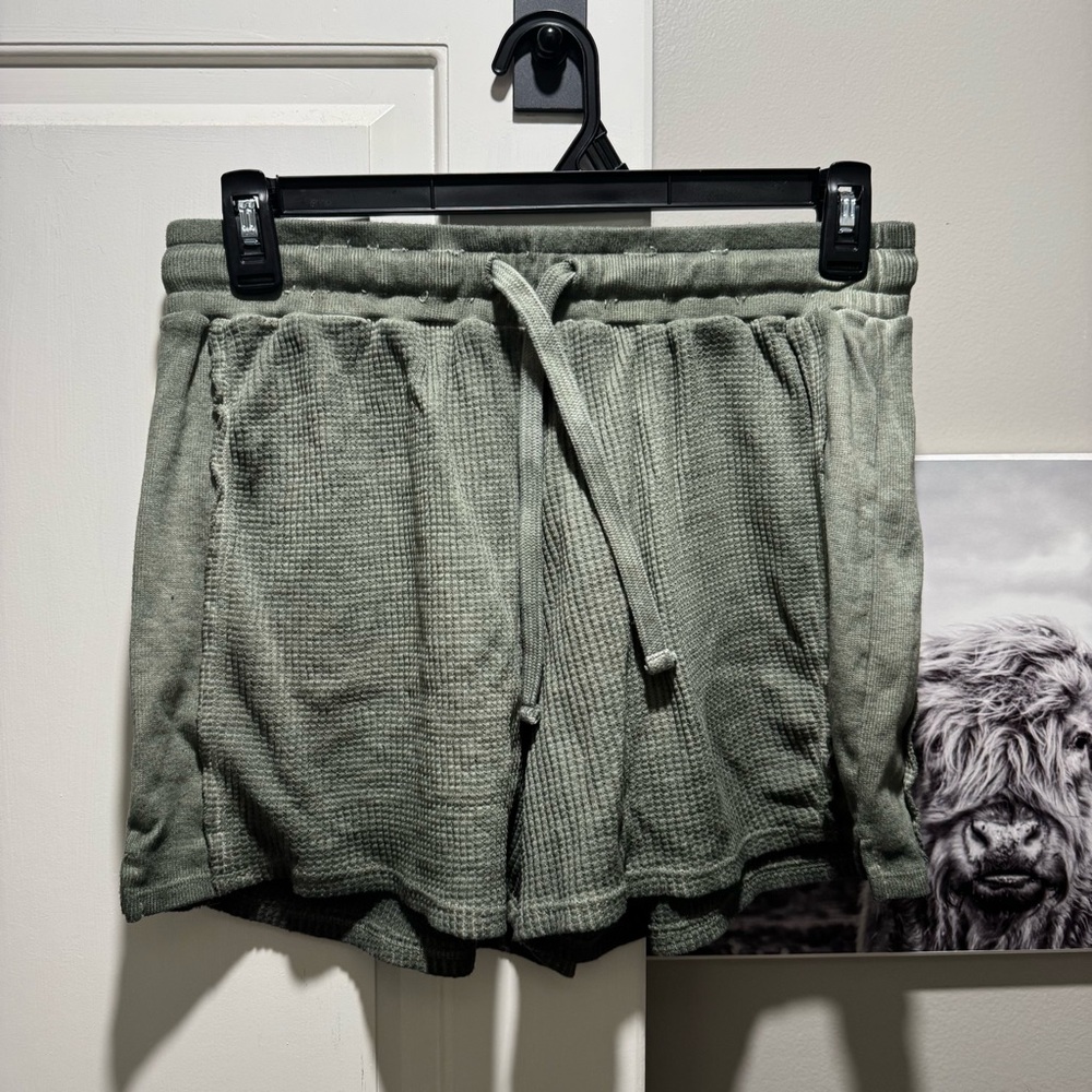 Wonderly green waffle knit shorts